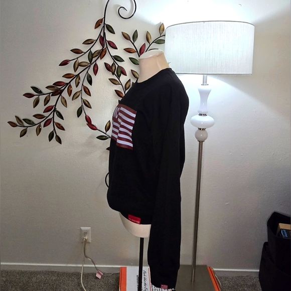 NWT The Marathon Clothing TMC Flag Crewneck Sweatshirt in Black Red & White SZ S - Picture 2 of 13